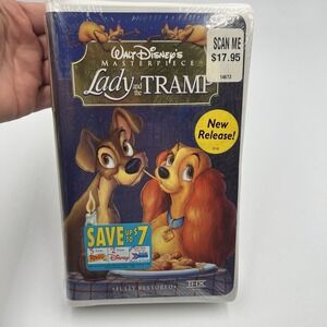 ✨Walt Disney's Masterpiece LADY AND THE TRAMP (VHS Tape In Clamshell Case SEALED